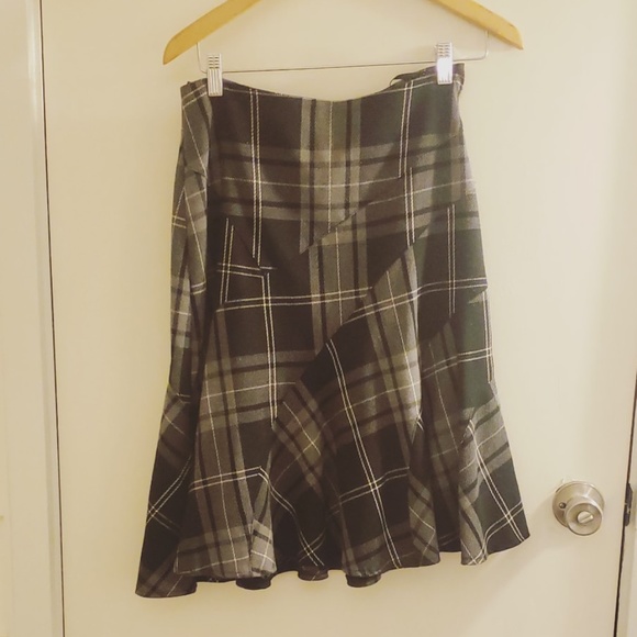 Le Chateau Skirt (Size 1/2) - Picture 1 of 1